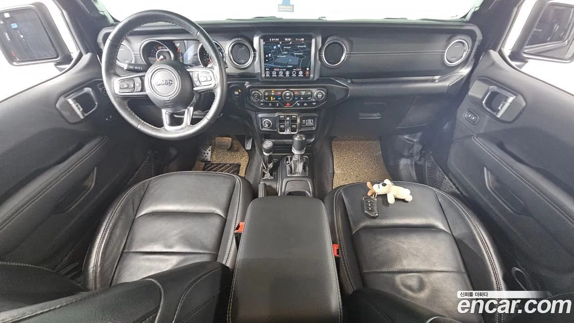 Jeep Wrangler 2022 из KR, фото 5