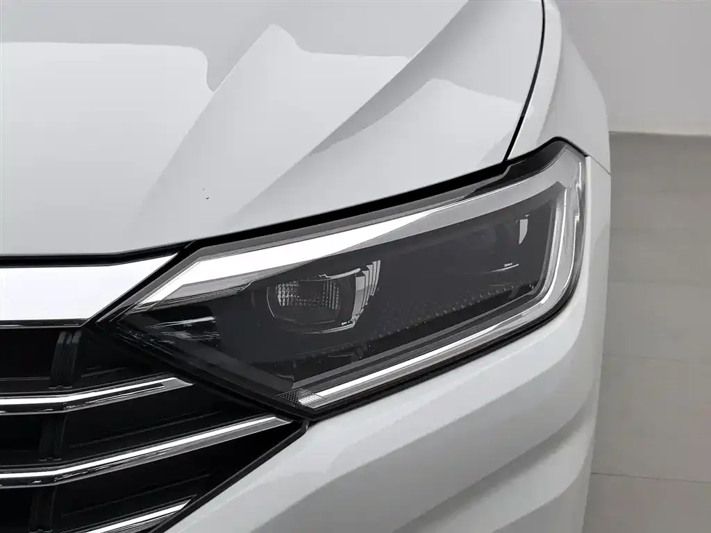 Volkswagen Sagitar 2022 из CN, фото 8