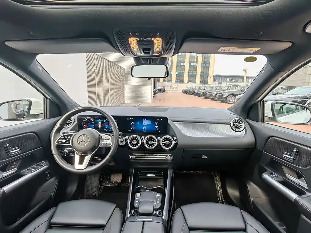Mercedes-Benz GLA 2023 из CN, фото 10