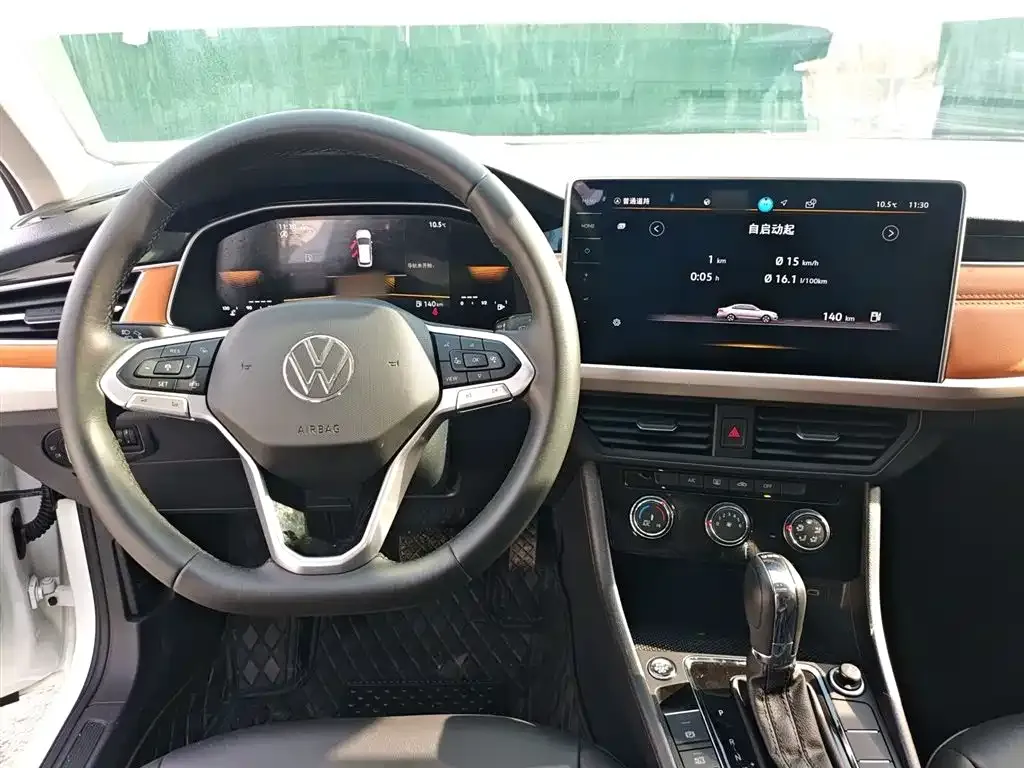 Volkswagen Bora 2024 из CN, фото 10