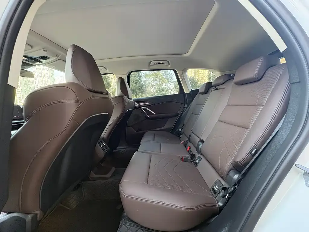 BMW X1 2025 из CN, фото 3