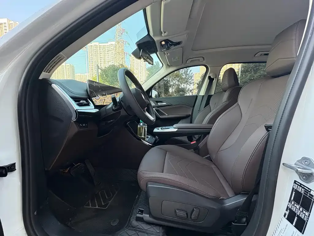 BMW X1 2025 из CN, фото 4