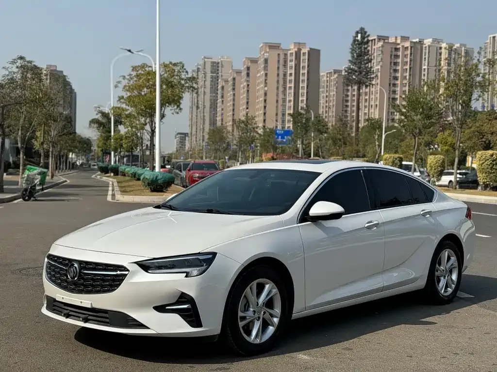 Buick Regal 2023 из CN, фото 1