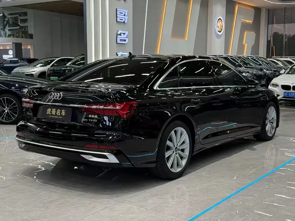 Audi A6L 2023 из CN, фото 4