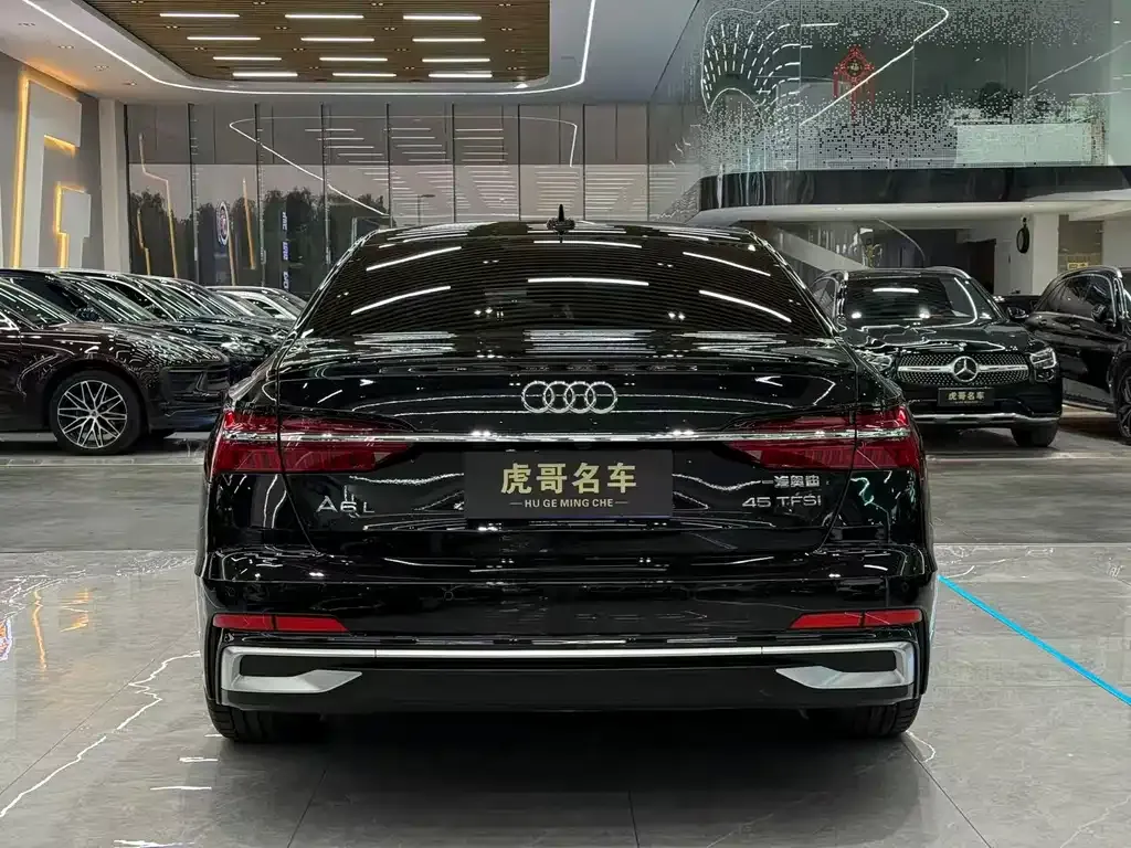 Audi A6L 2023 из CN, фото 5