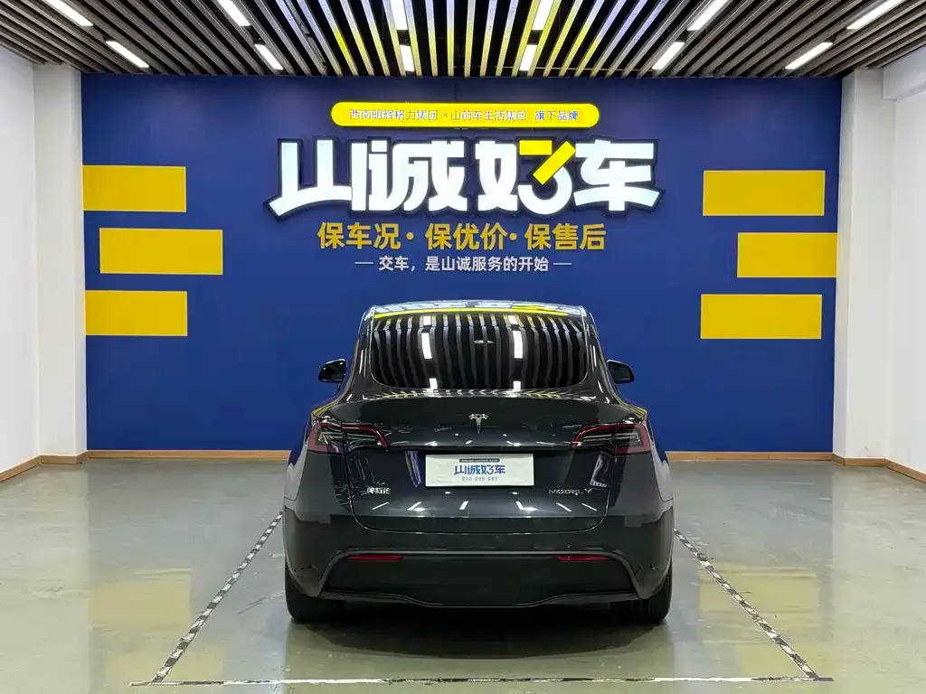 Tesla Model Y 2024 из CN, фото 8