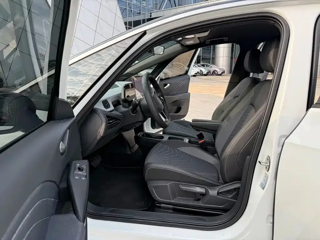 Volkswagen ID.3 2025 из CN, фото 9