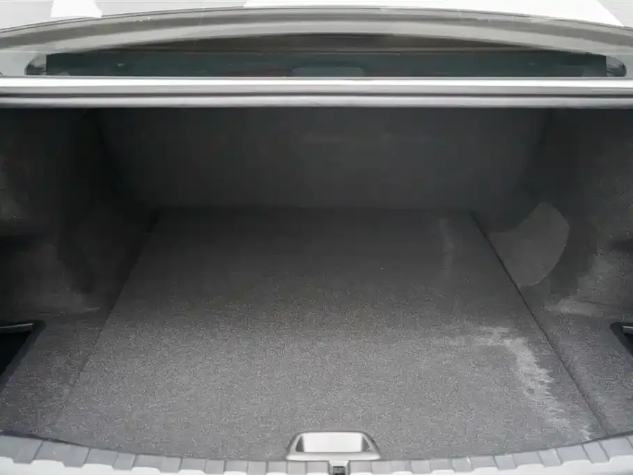 BMW i3 2023 из CN, фото 2