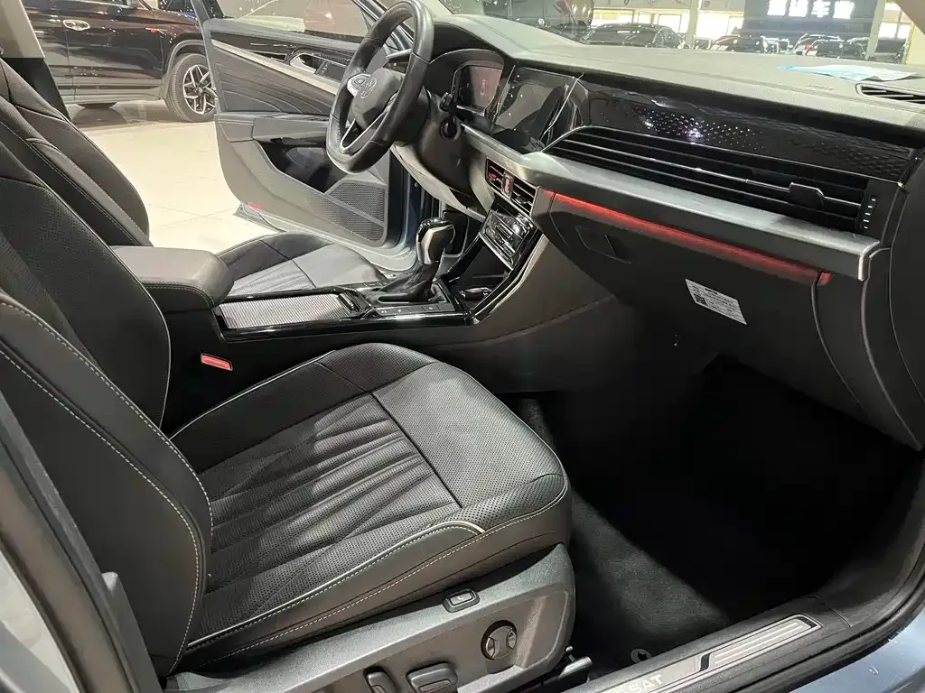Volkswagen Passat 2021 из CN, фото 5