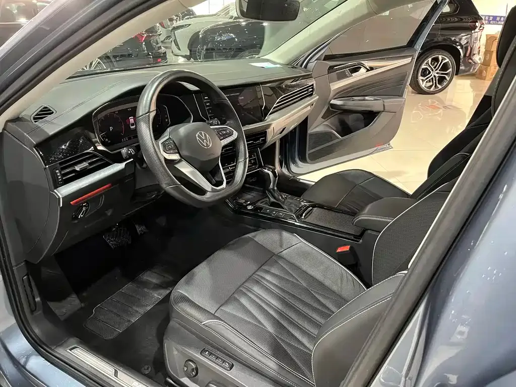 Volkswagen Passat 2021 из CN, фото 7