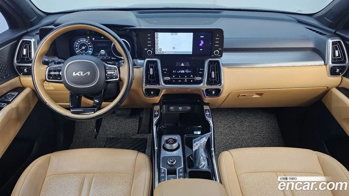 Kia Sorento — фото 8