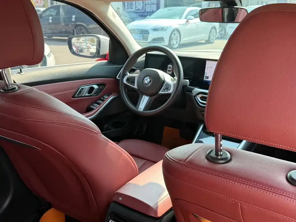BMW 3 Series 2024 из CN, фото 5