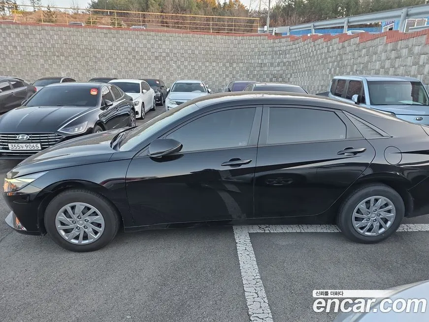 Hyundai AVANTE 2021 из KR, фото 7