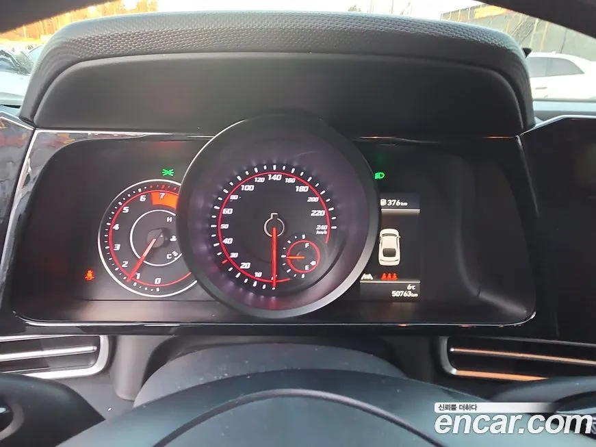 Hyundai AVANTE 2021 из KR, фото 3