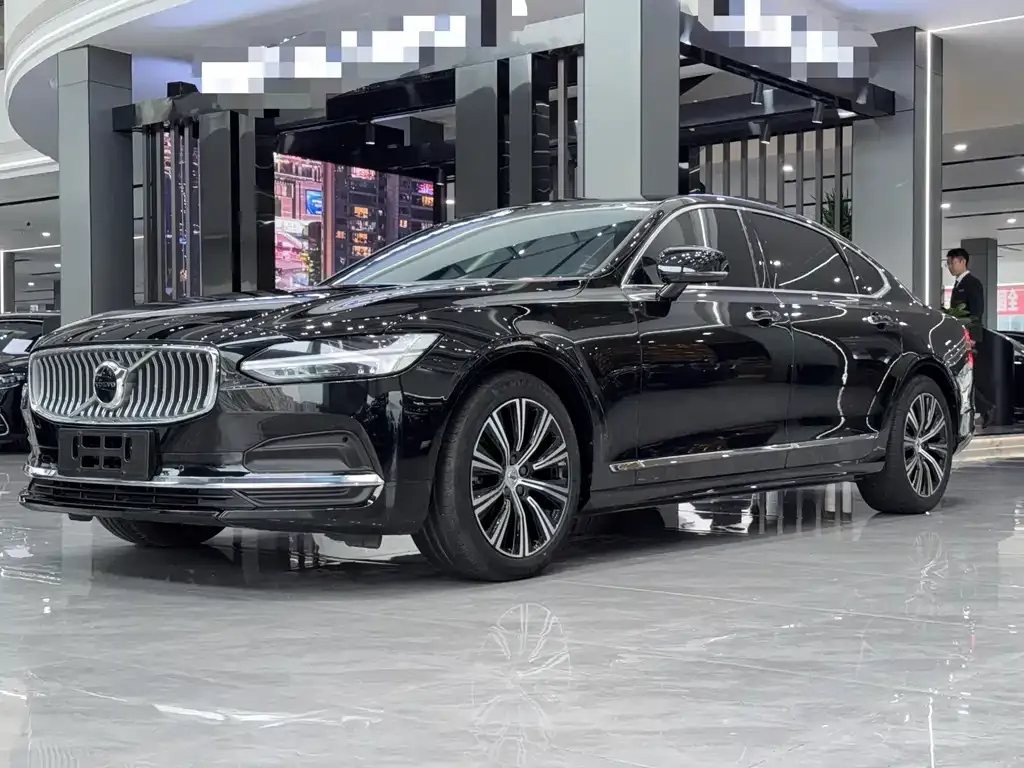 Volvo S90 2022 из CN, фото 1