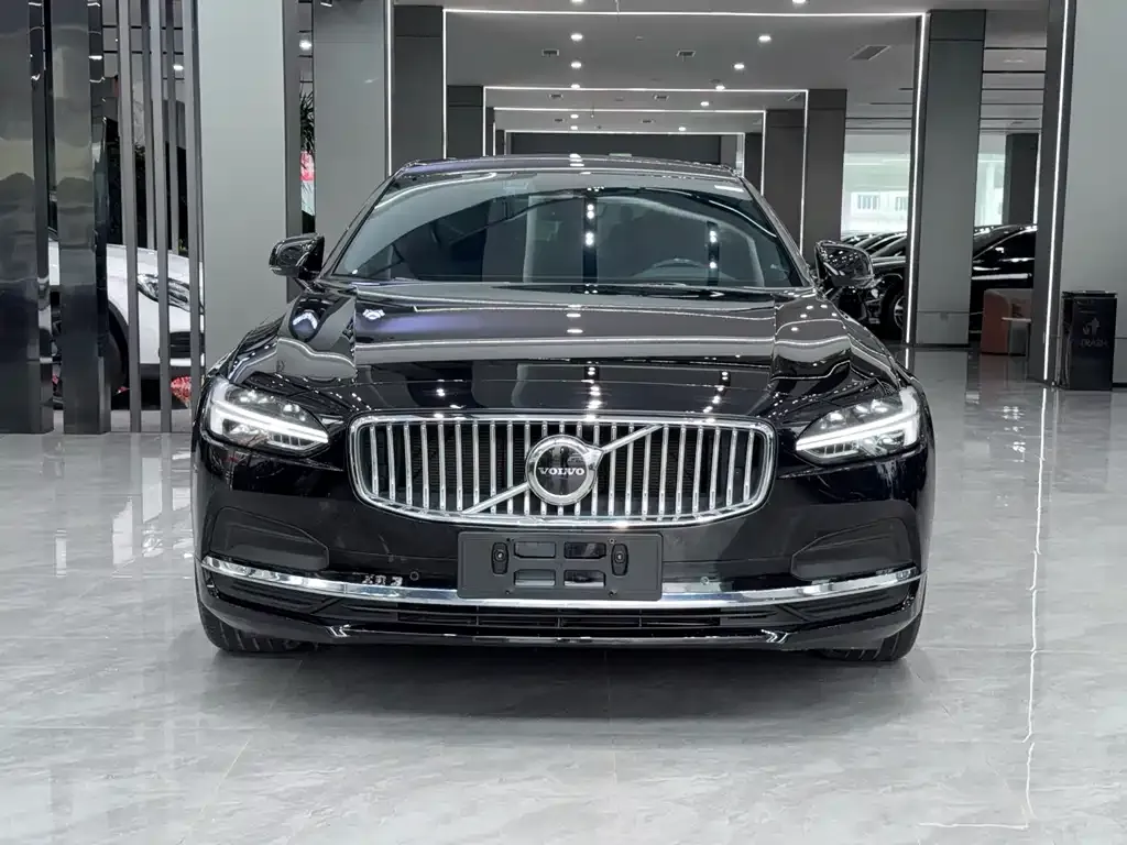 Volvo S90 2022 из CN, фото 3