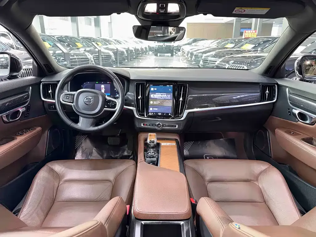 Volvo S90 2022 из CN, фото 6