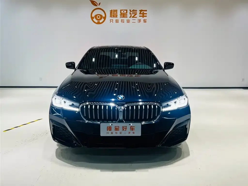 BMW 5 Series — фото 10