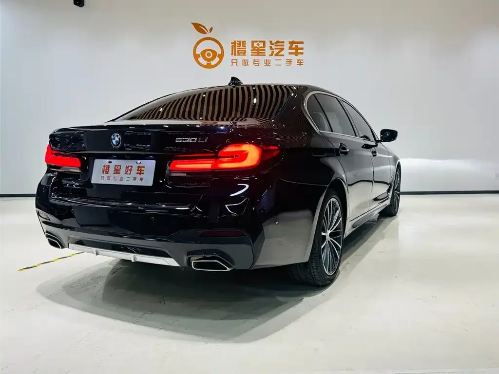 BMW 5 Series — фото 2