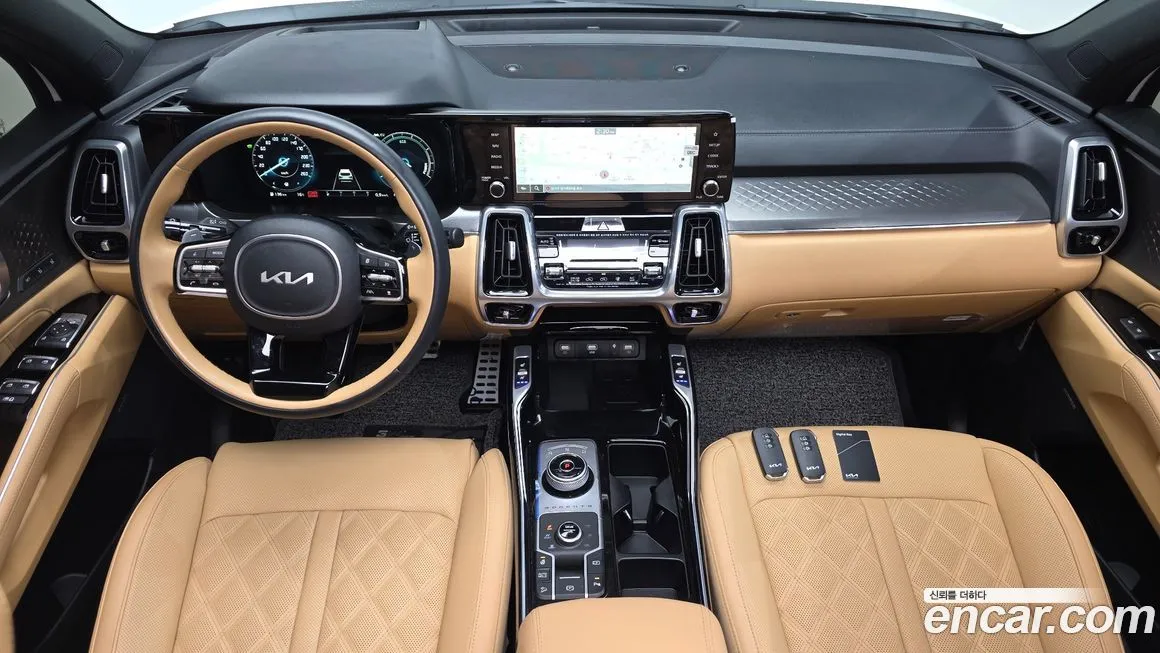 Kia Sorento — фото 7