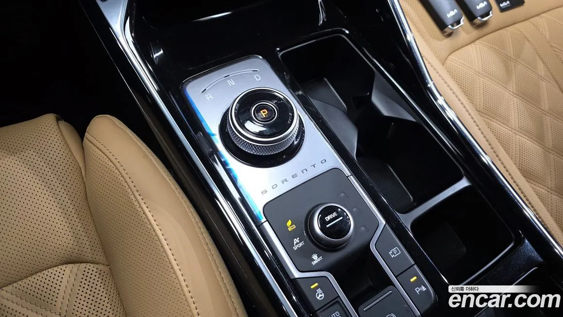 Kia Sorento — фото 9