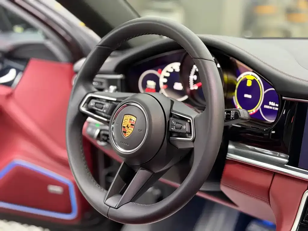Porsche Panamera 2024 из CN, фото 2