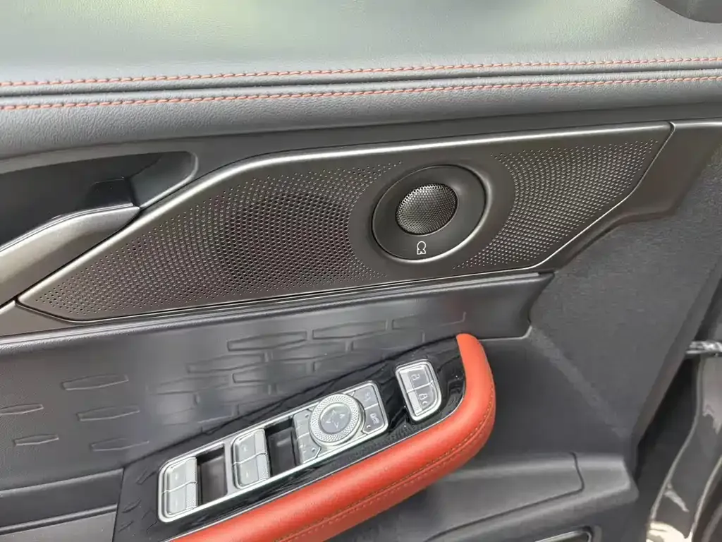 Lincoln Z 2022 из CN, фото 10