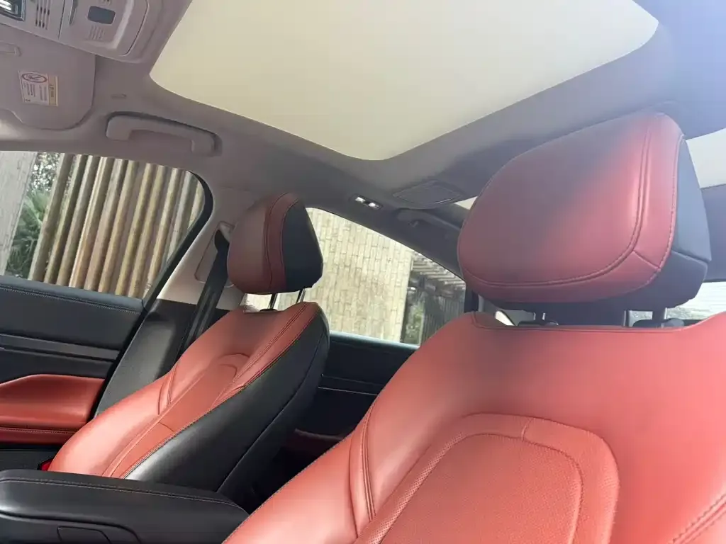 Lincoln Z 2022 из CN, фото 3