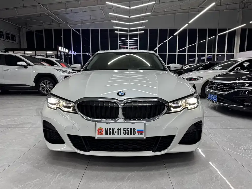 BMW 3 Series 2021 из CN, фото 8