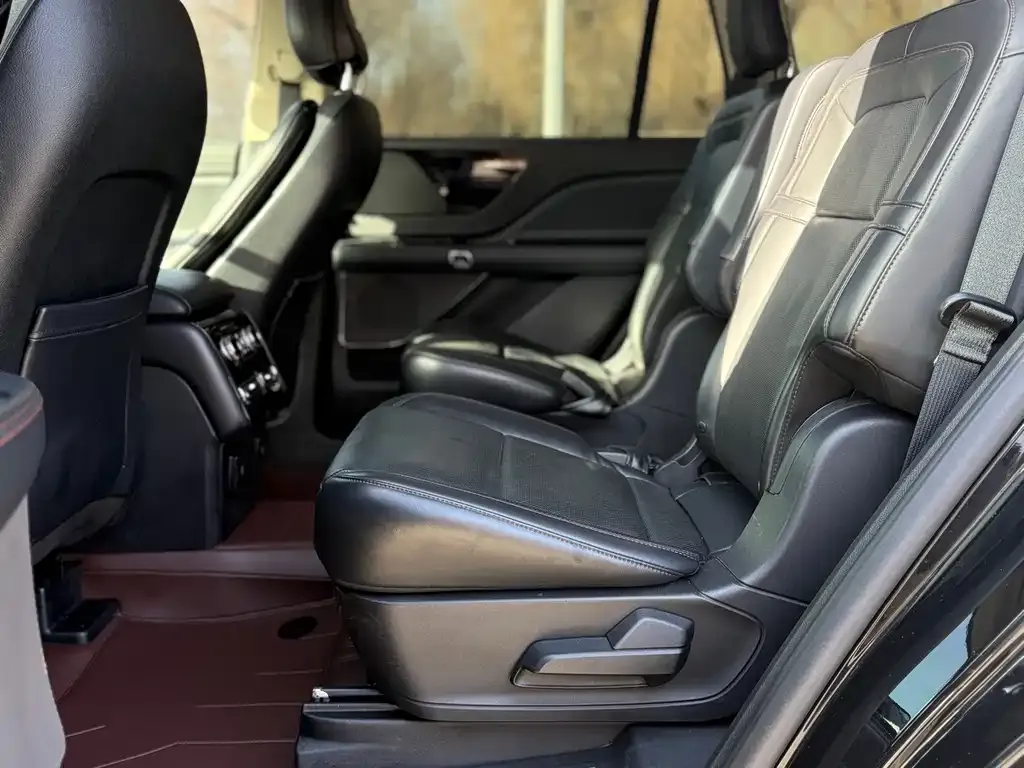 Lincoln Aviator 2021 из CN, фото 5