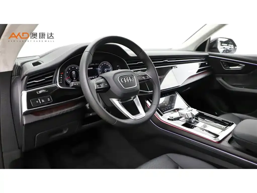 Audi Q8 2022 из CN, фото 5