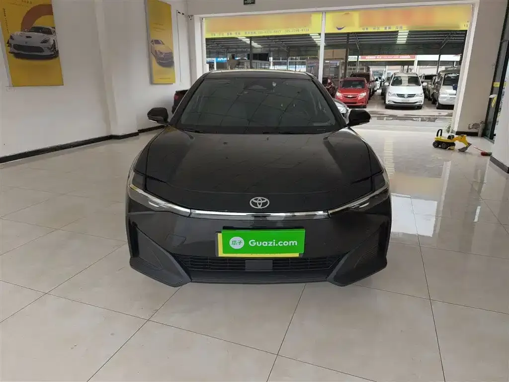 Toyota bZ3 2024 из CN, фото 3