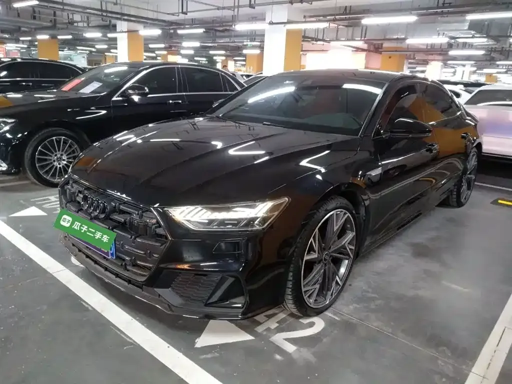Audi A7L 2023 из CN, фото 2