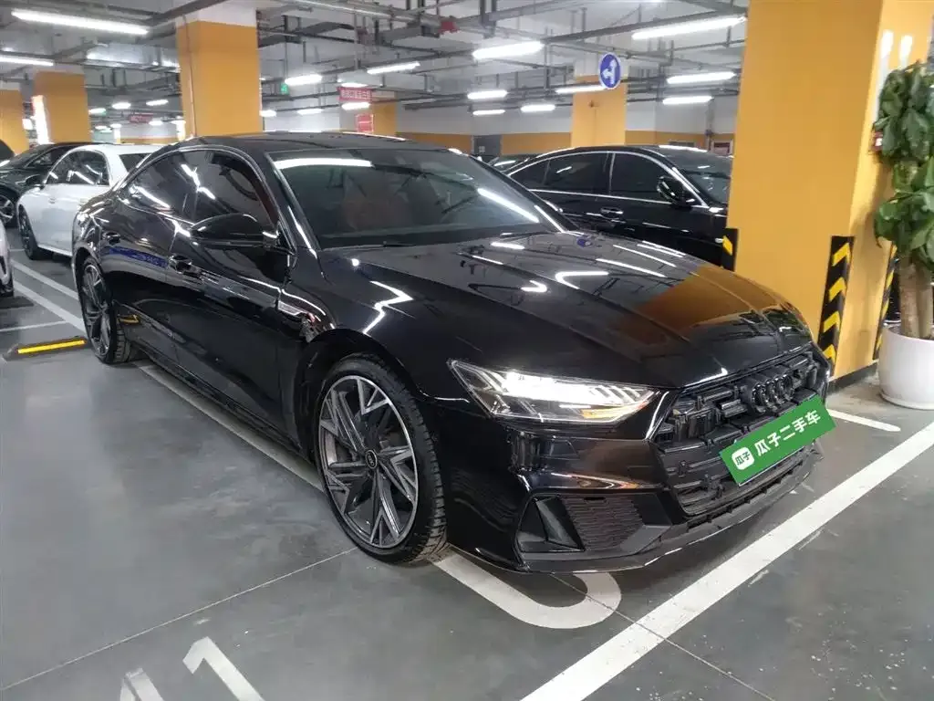 Audi A7L 2023 из CN, фото 4