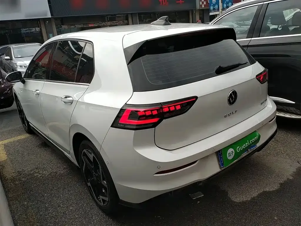 Volkswagen Golf 2025 из CN, фото 5