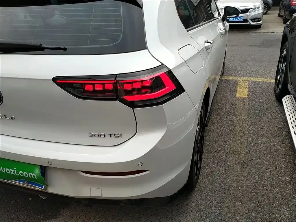 Volkswagen Golf 2025 из CN, фото 8