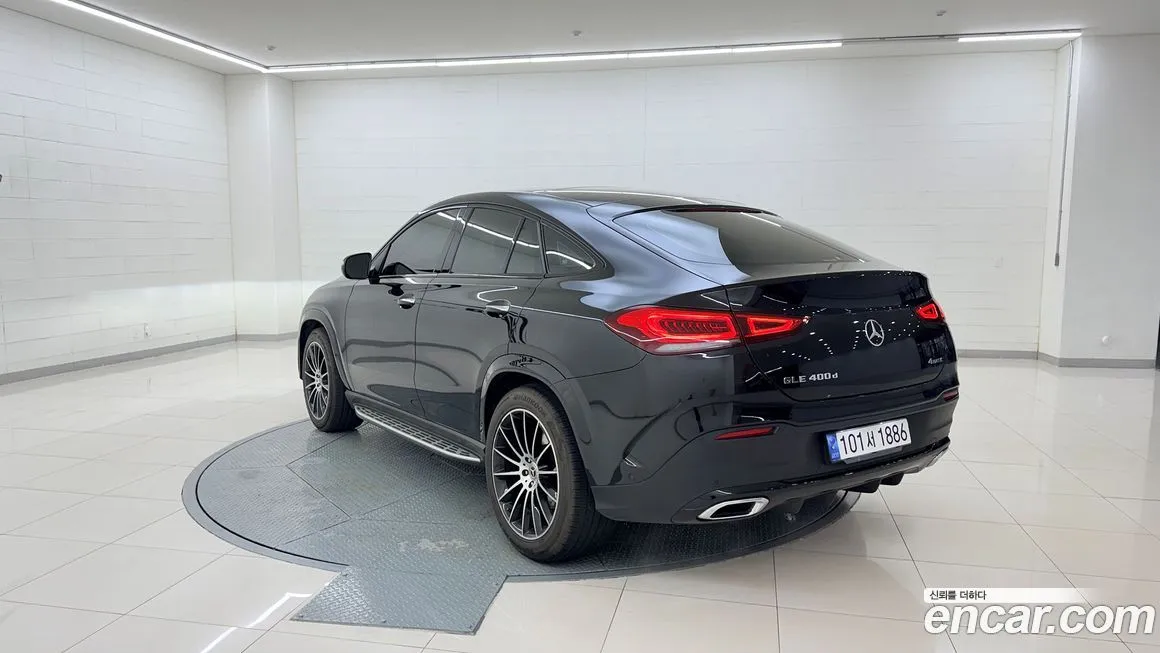 Mercedes-Benz GLE-Class — фото 9