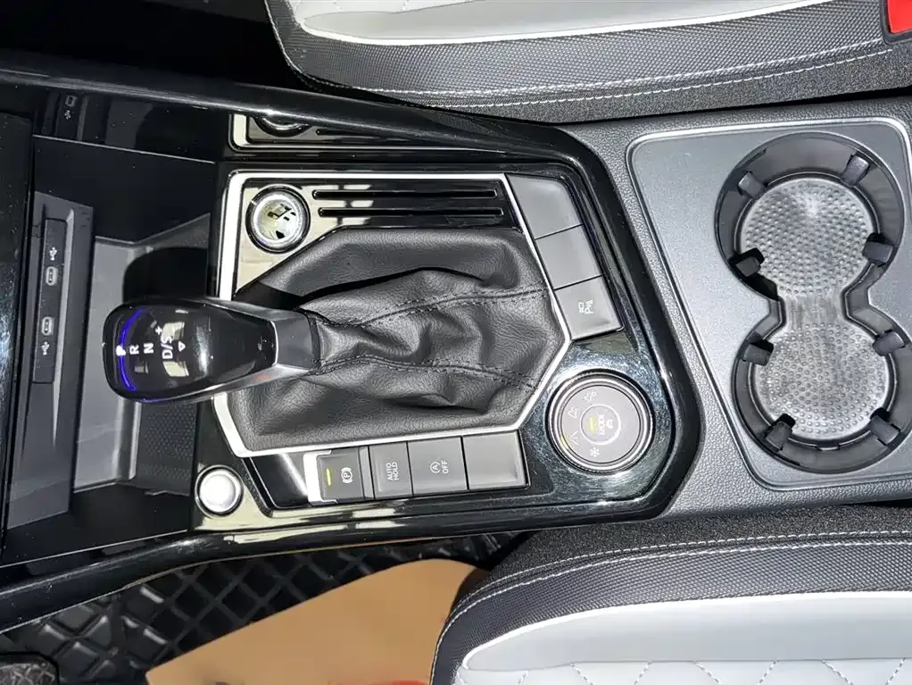 Volkswagen Tayron 2022 из CN, фото 10