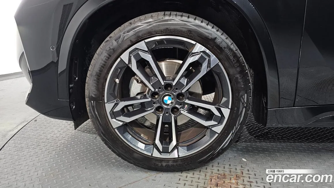 BMW X1 2024 из KR, фото 10
