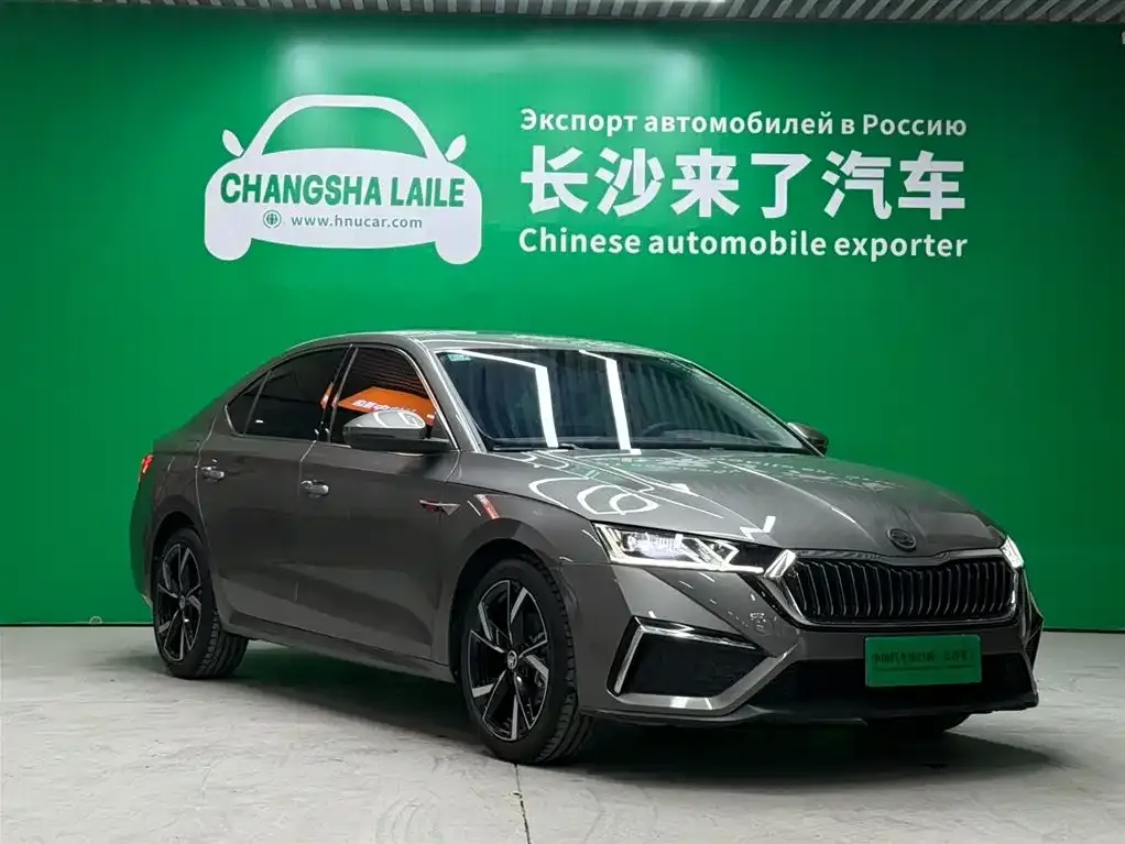 Skoda Octavia 2022 из CN, фото 4