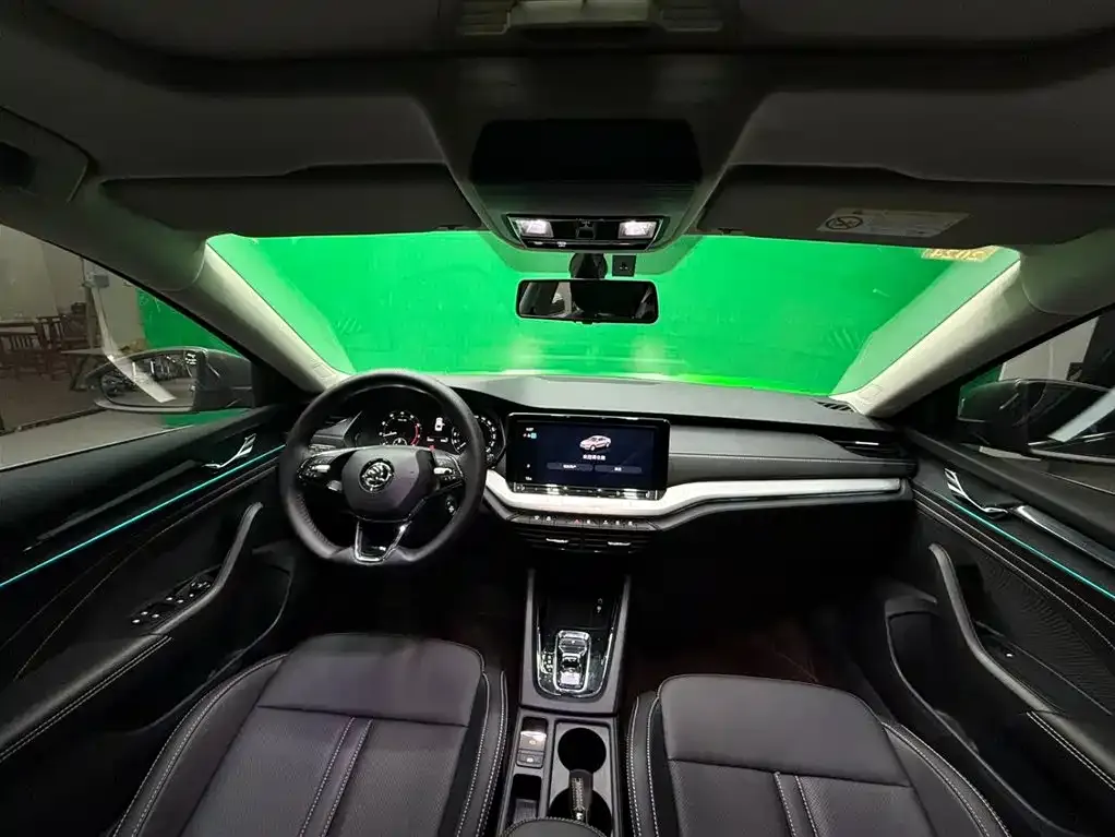 Skoda Octavia 2022 из CN, фото 8