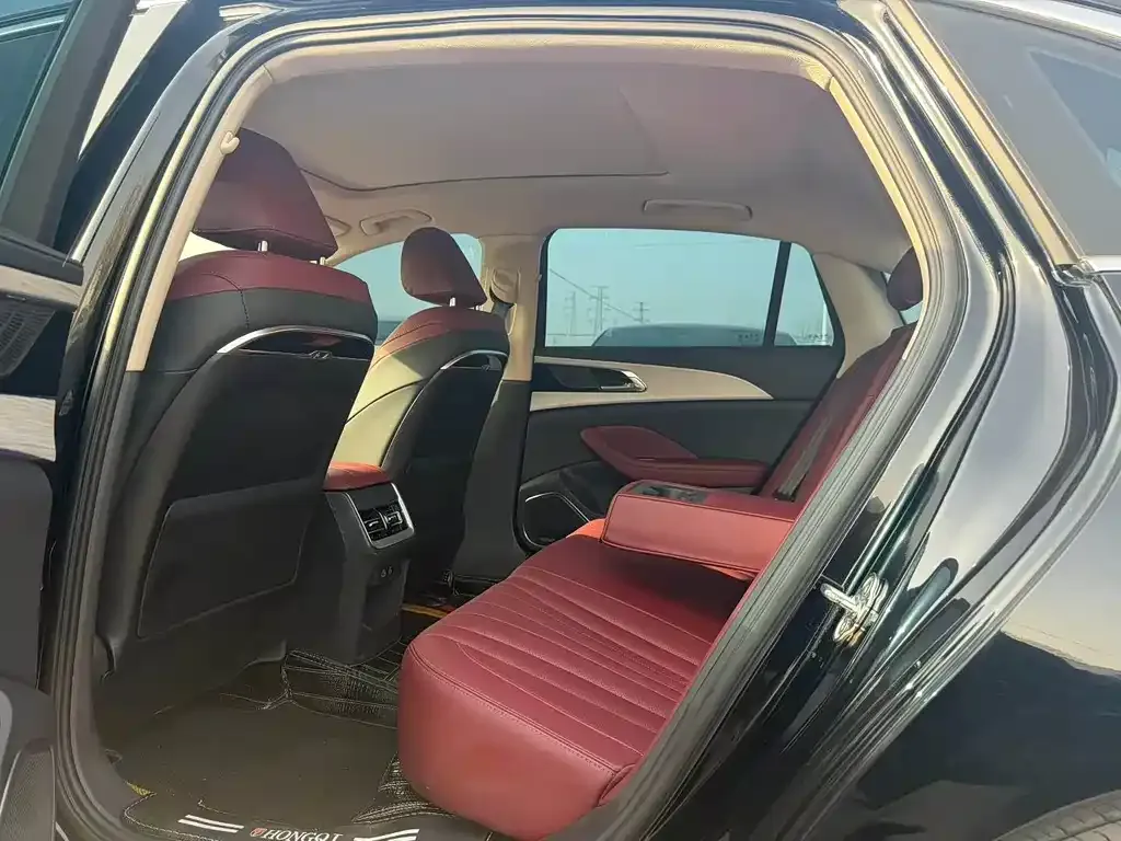 Hongqi H5 2025 из CN, фото 8