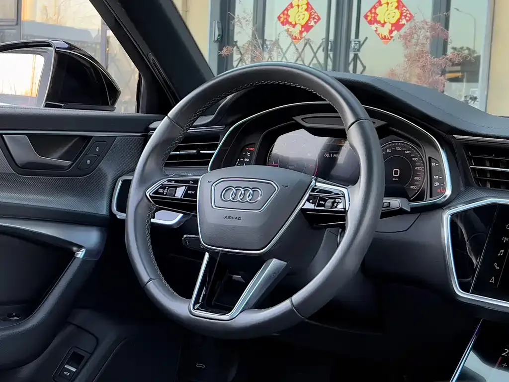 Audi A6L 2022 из CN, фото 5