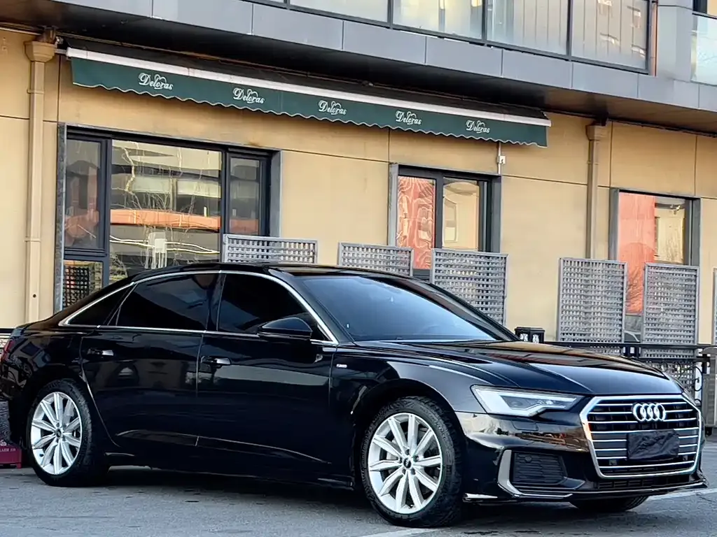 Audi A6L 2022 из CN, фото 2