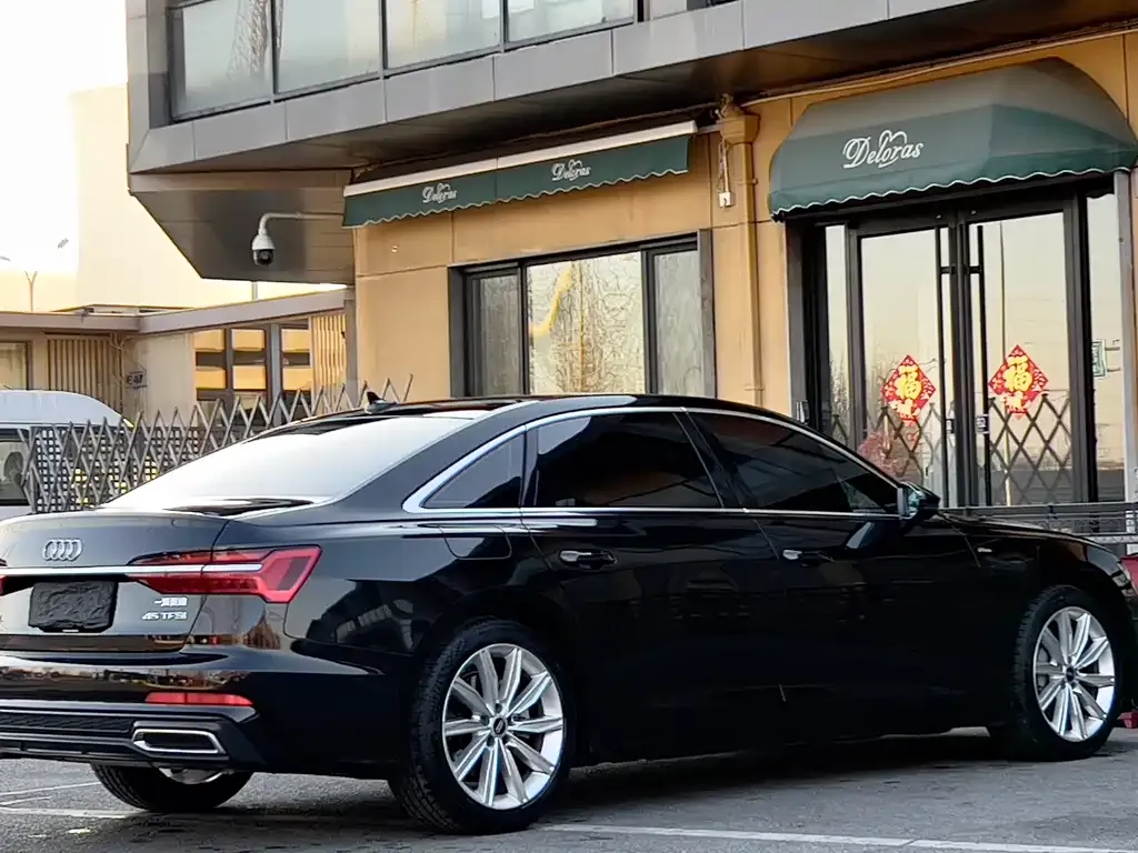 Audi A6L 2022 из CN, фото 10