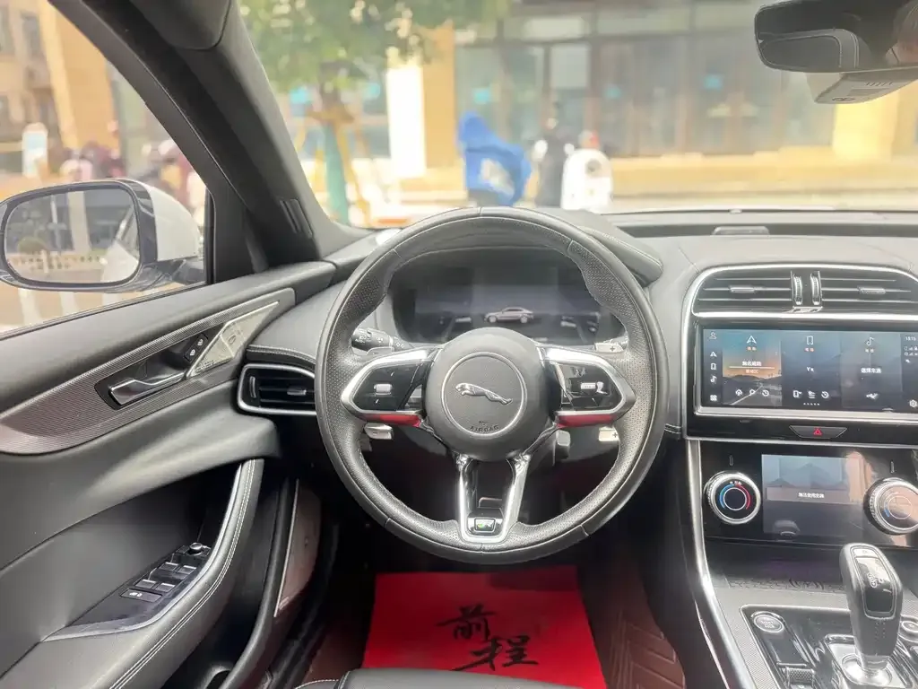 Jaguar XEL 2023 из CN, фото 8