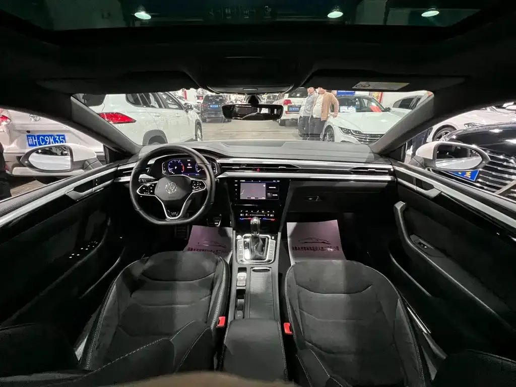 Volkswagen CC 2022 из CN, фото 7