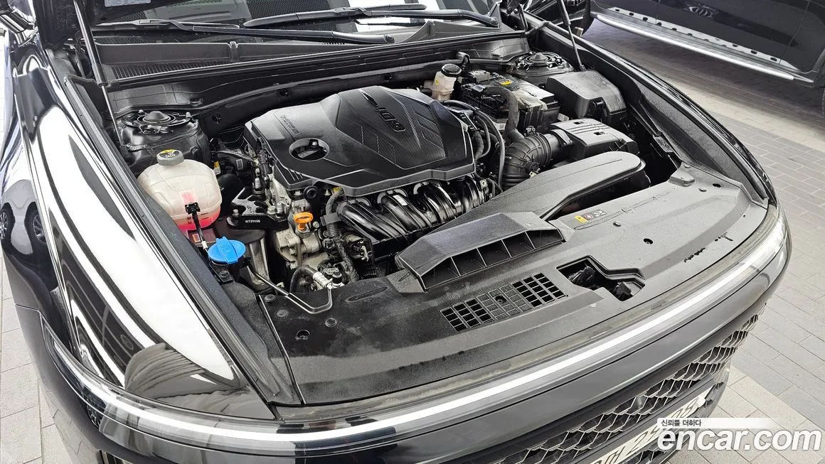 Hyundai Grandeur 2023 из KR, фото 9