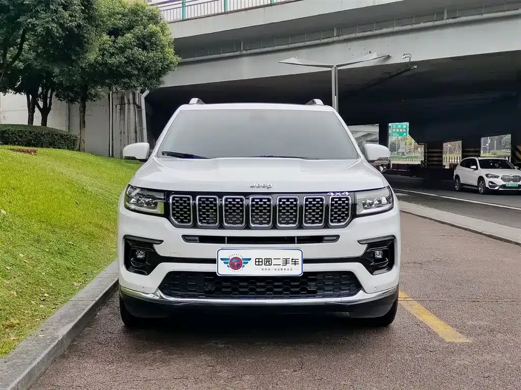 Jeep Grand Commander 2022 из CN, фото 2