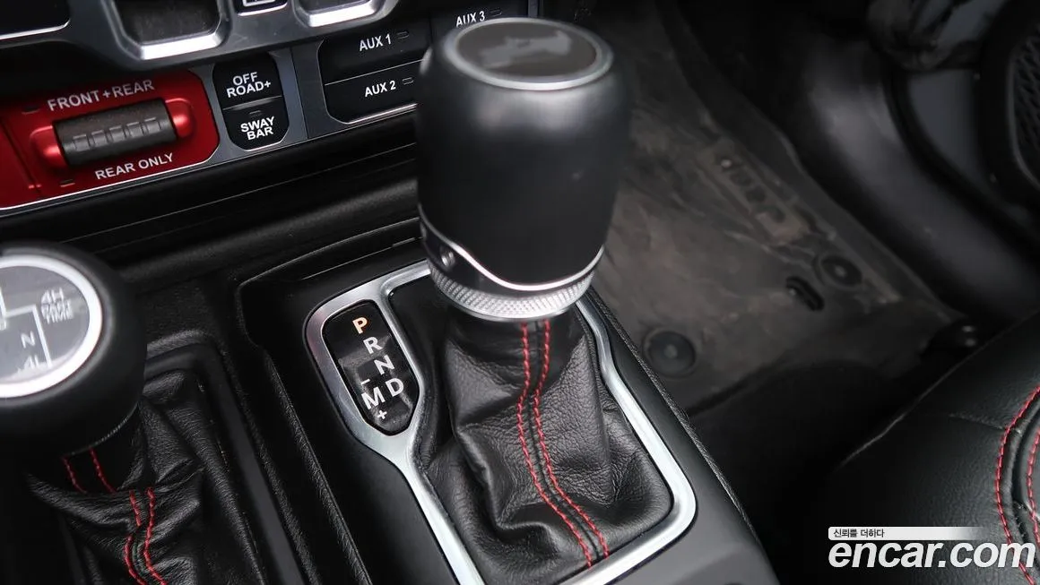 Jeep Wrangler 2023 из KR, фото 5